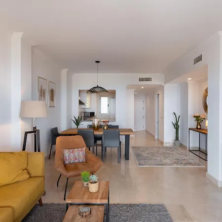 2-br Middle Floor With Sea Views Apartment Benahavís