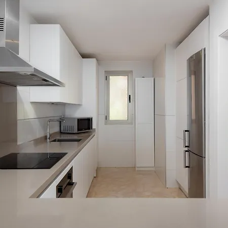 2-br Middle Floor With Sea Views Apartment Benahavis