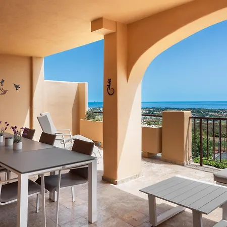 2-br Middle Floor With Sea Views *