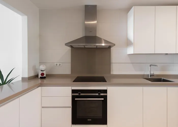 2-br Middle Floor With Sea Views Apartment Benahavis