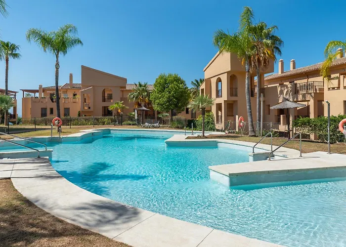 2-br Middle Floor With Sea Views Apartment *