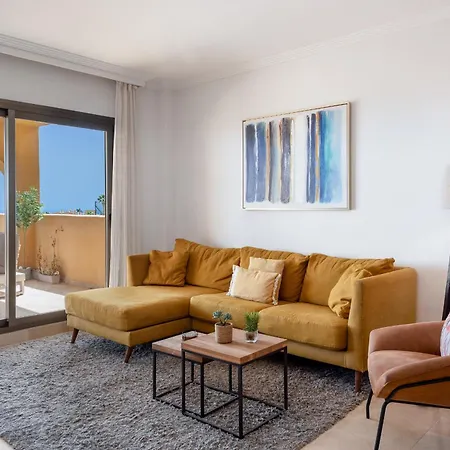 2-br Middle Floor With Sea Views Appartement Benahavís